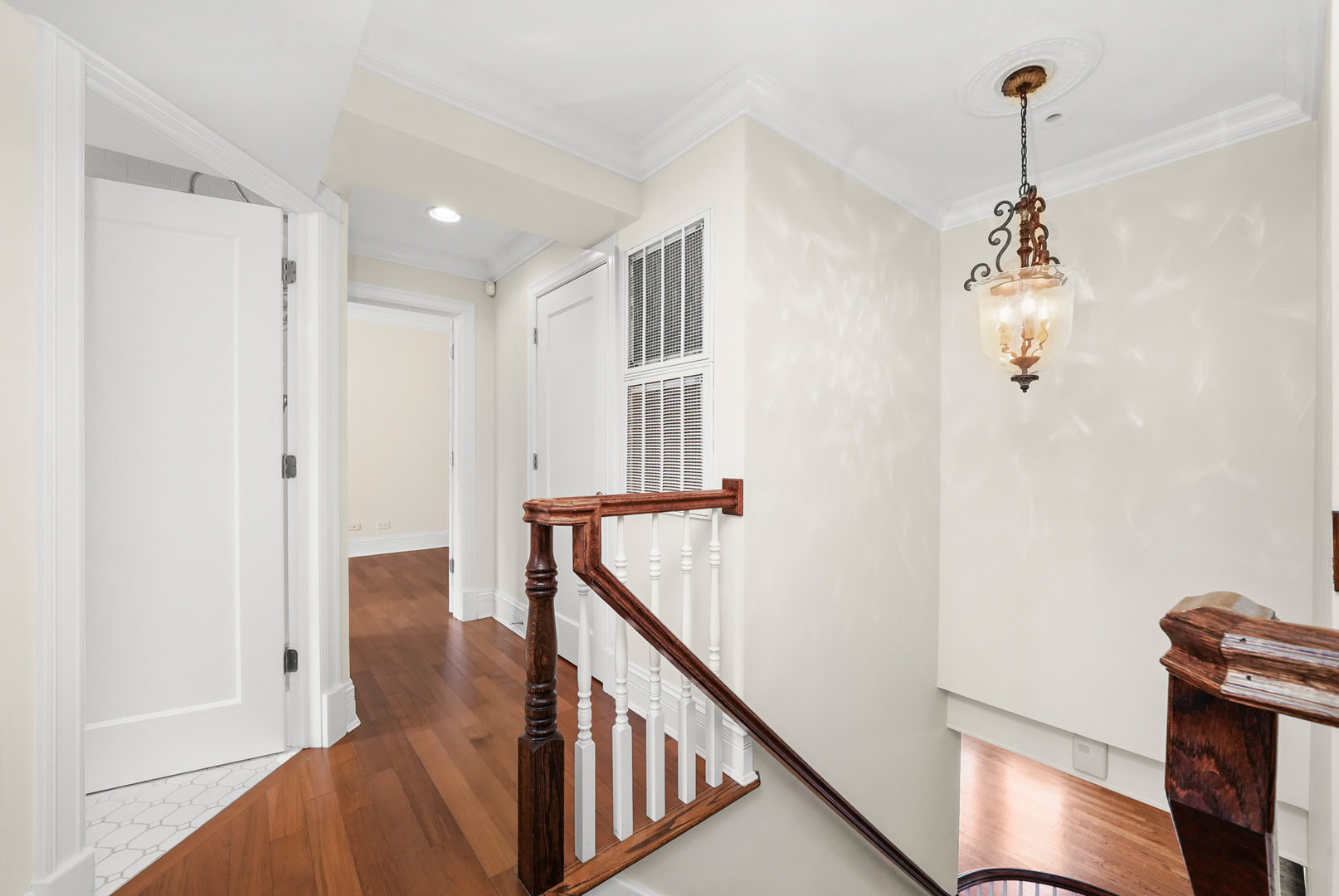 1120 N LAKE SHORE Drive Unit: 18CD