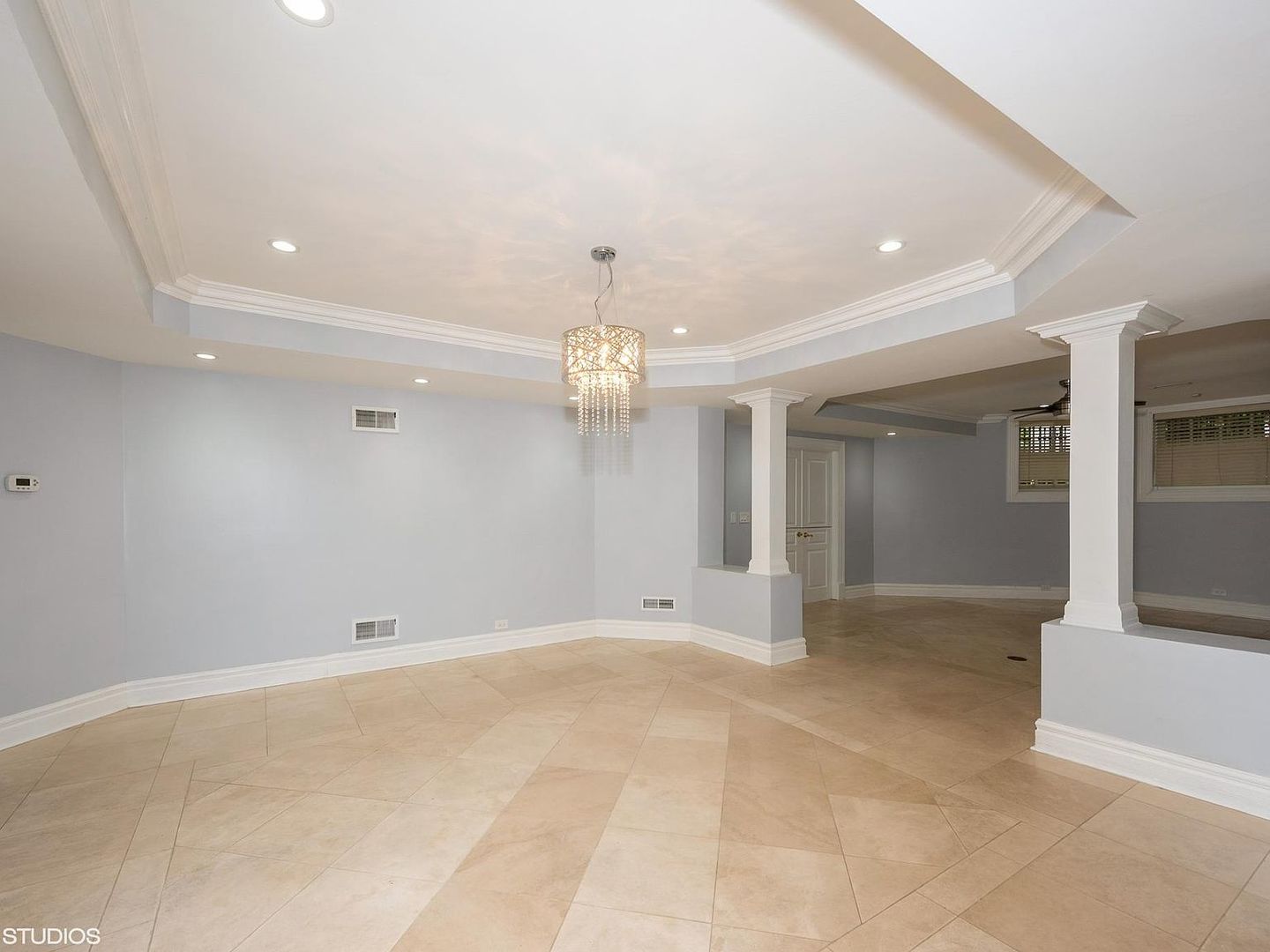 1201 N Astor Street Unit: G