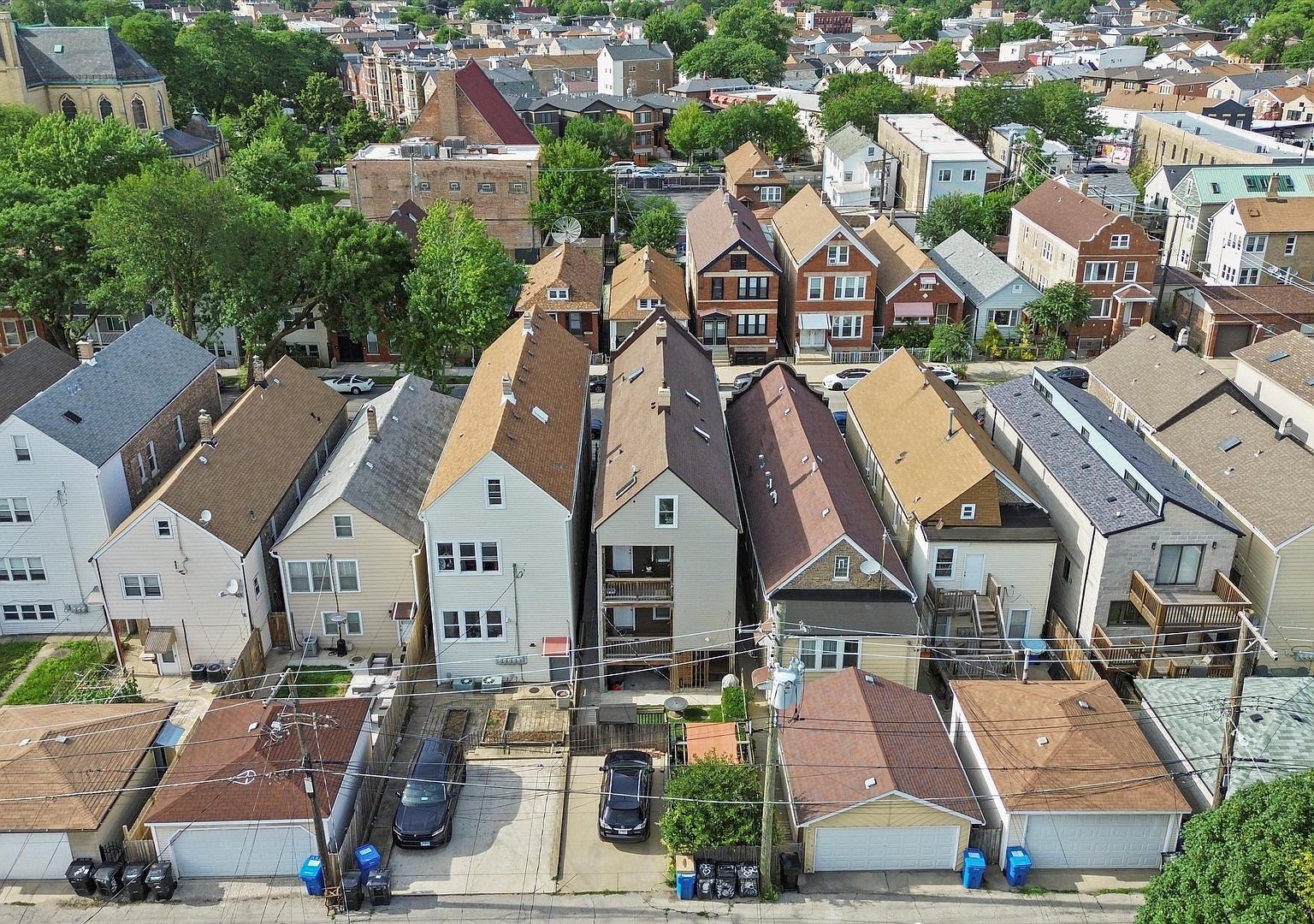 1025 W 31st Place Unit: G