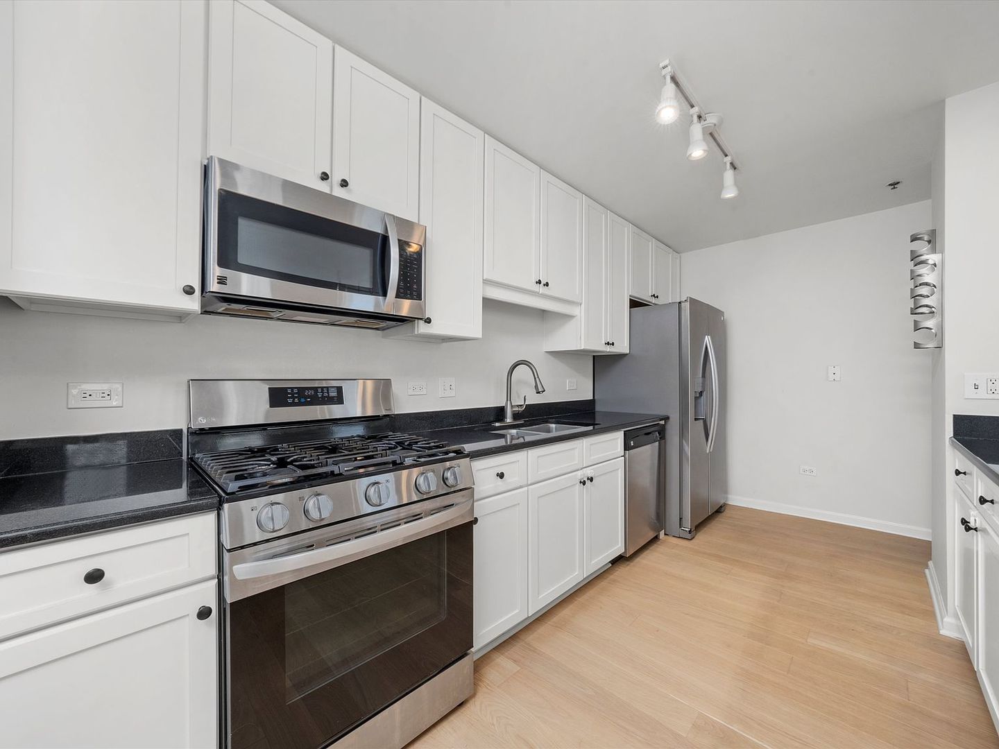 1255 S State Street Unit: 1703