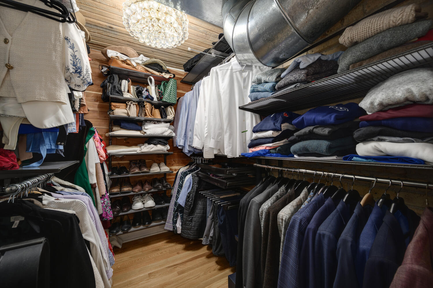 411 W ONTARIO Street Unit: 102