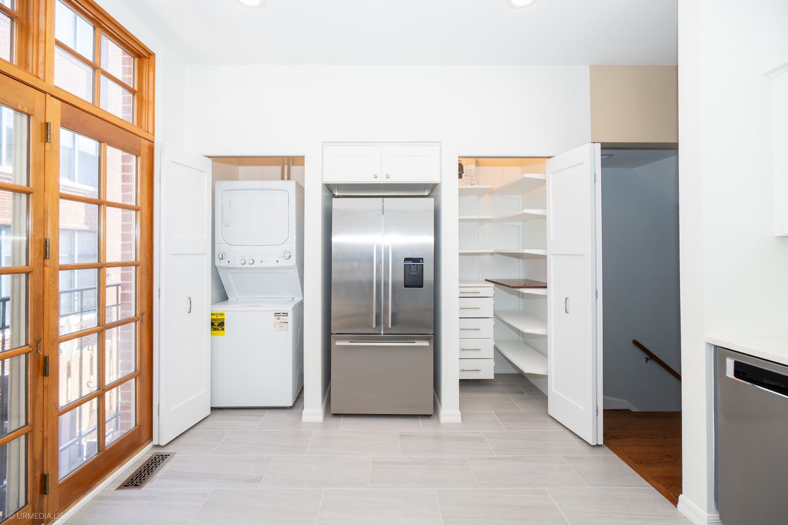 1410 W WRIGHTWOOD Avenue