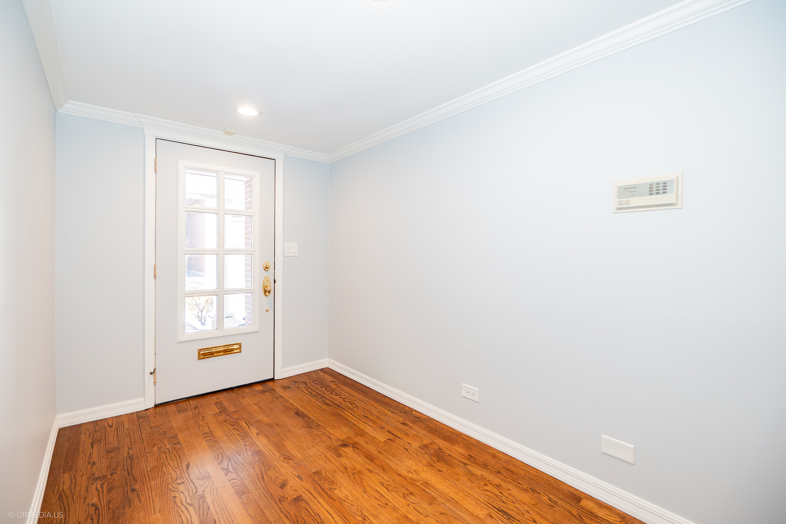 1410 W WRIGHTWOOD Avenue