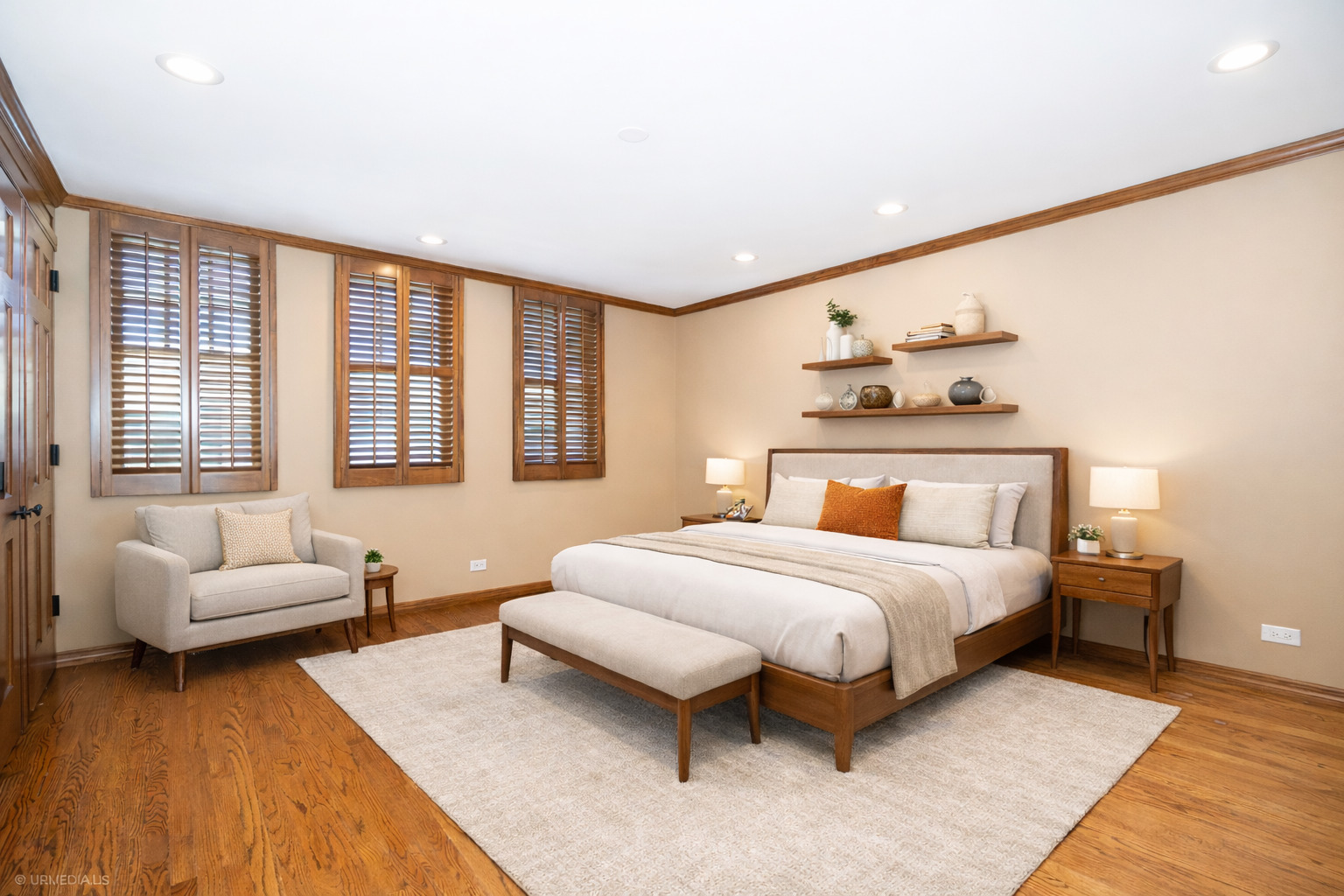 1410 W WRIGHTWOOD Avenue