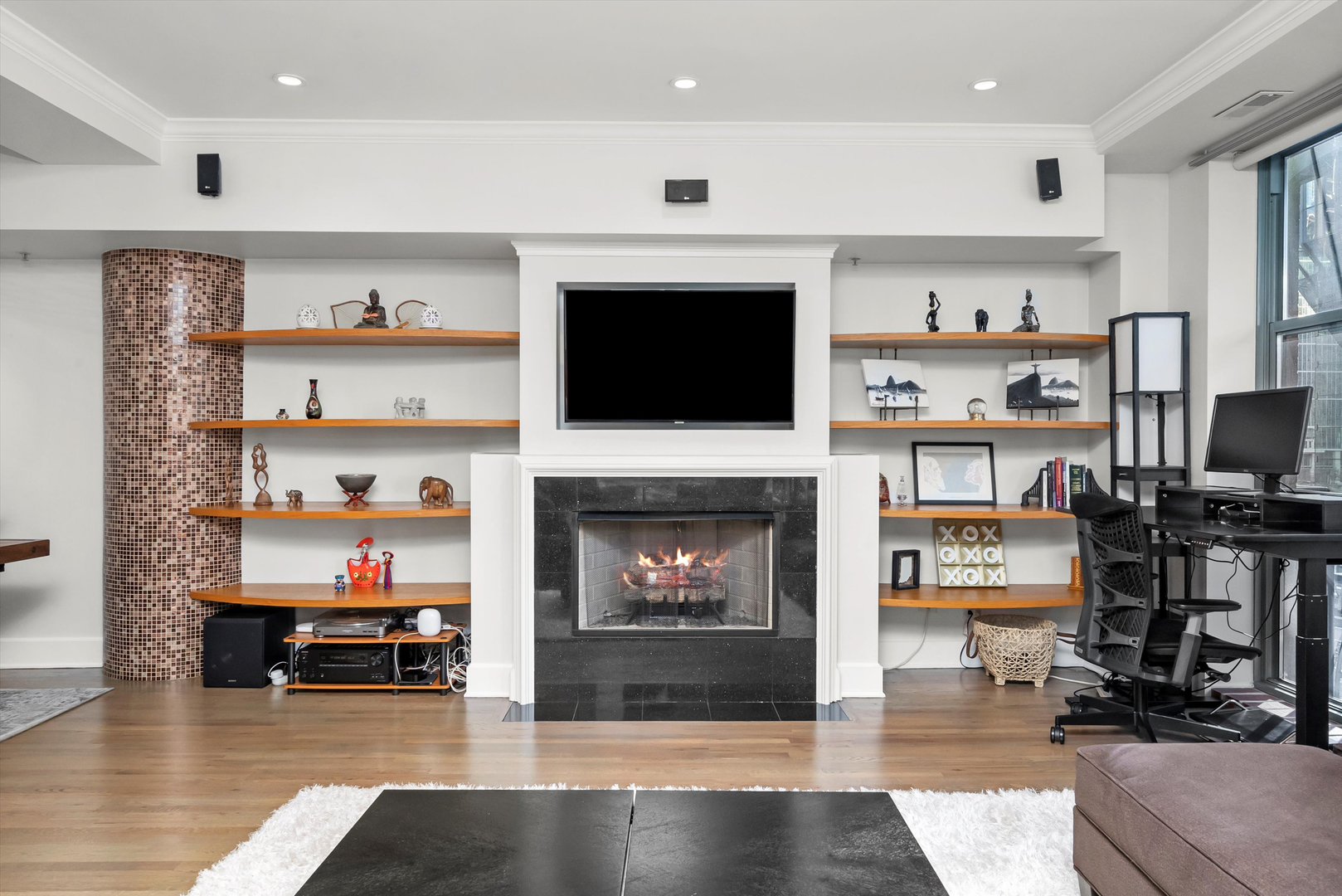 165 N CANAL Street Unit: 518