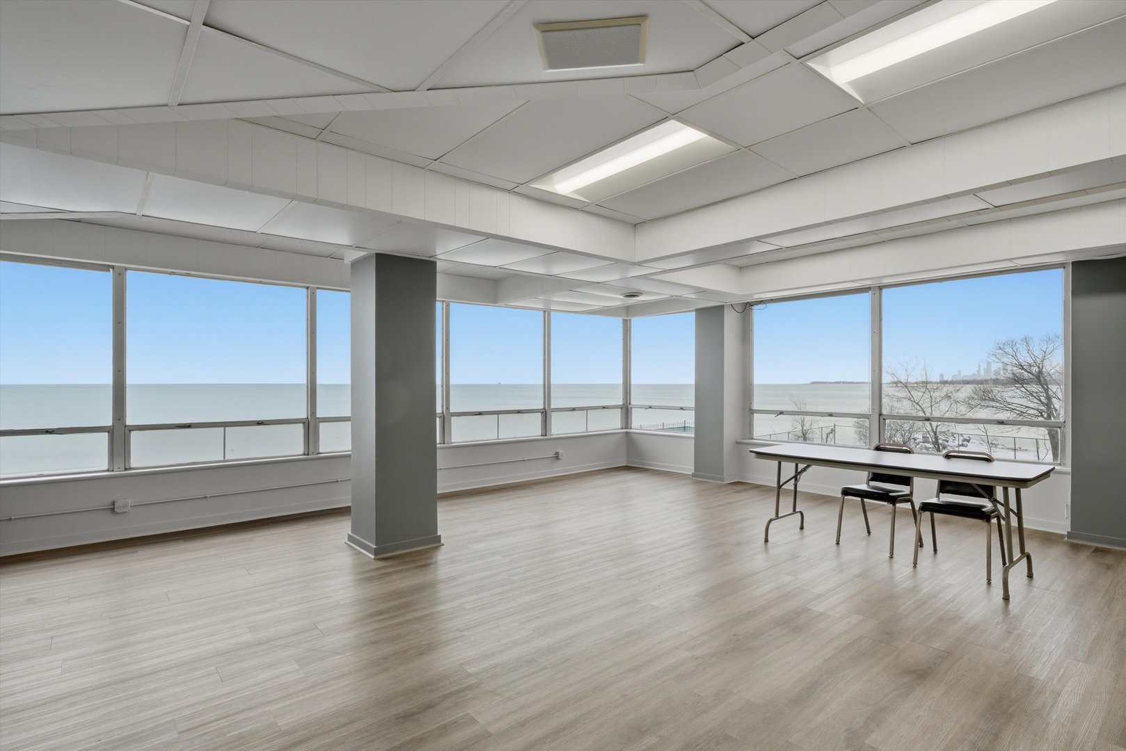 6301 N Sheridan Road Unit: 14G