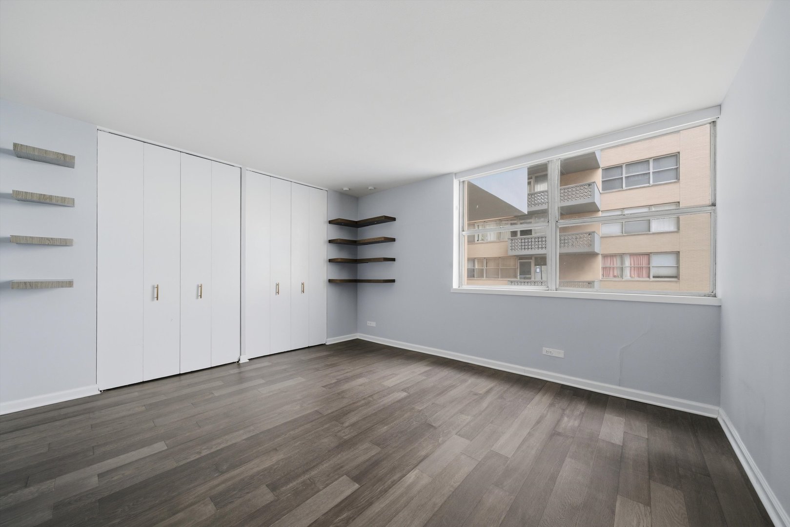 6301 N Sheridan Road Unit: 14G