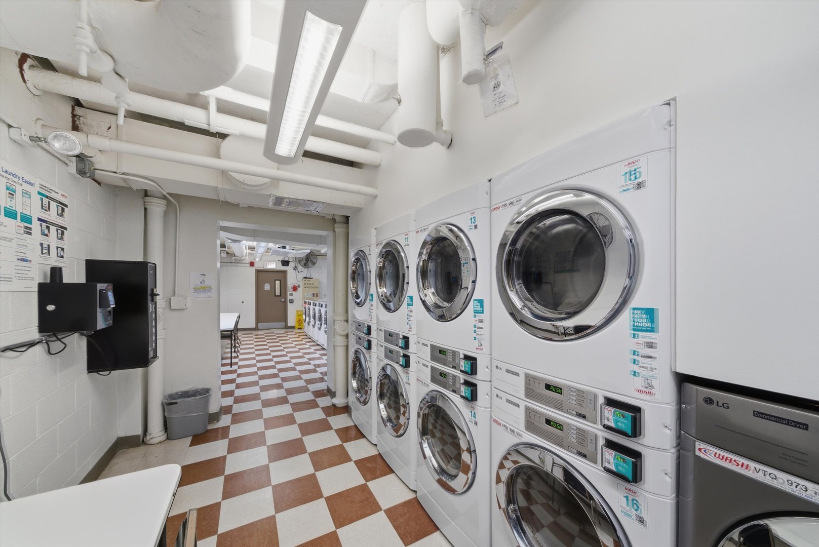 6301 N Sheridan Road Unit: 14G