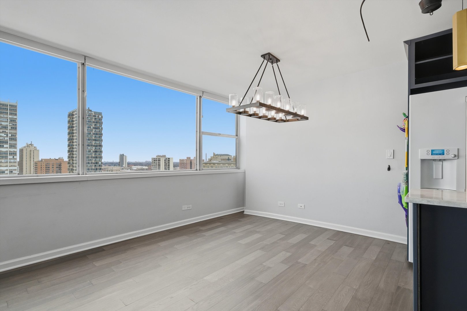 6301 N Sheridan Road Unit: 14G