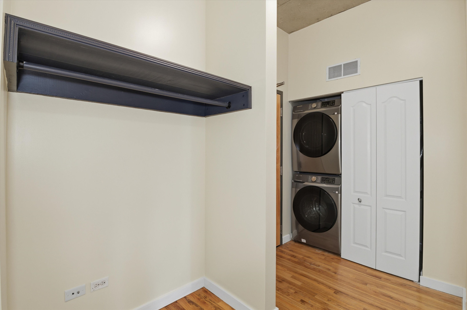 1720 S Michigan Avenue Unit: 308