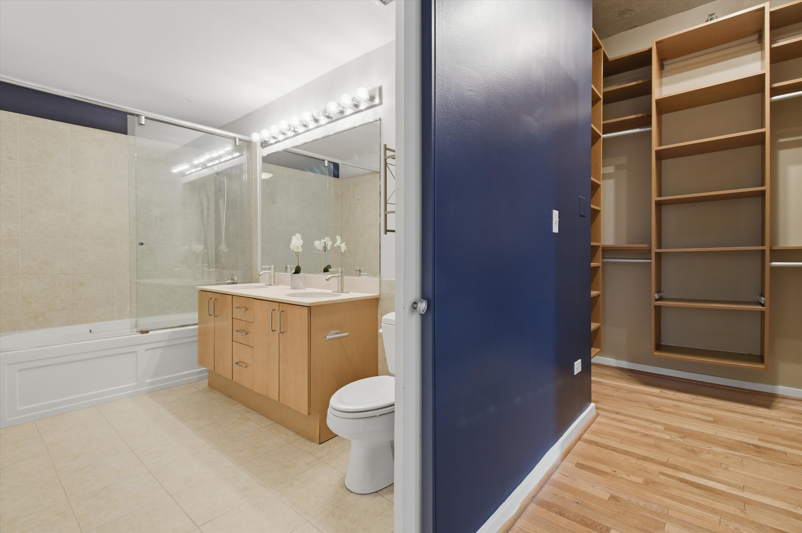 1720 S Michigan Avenue Unit: 308