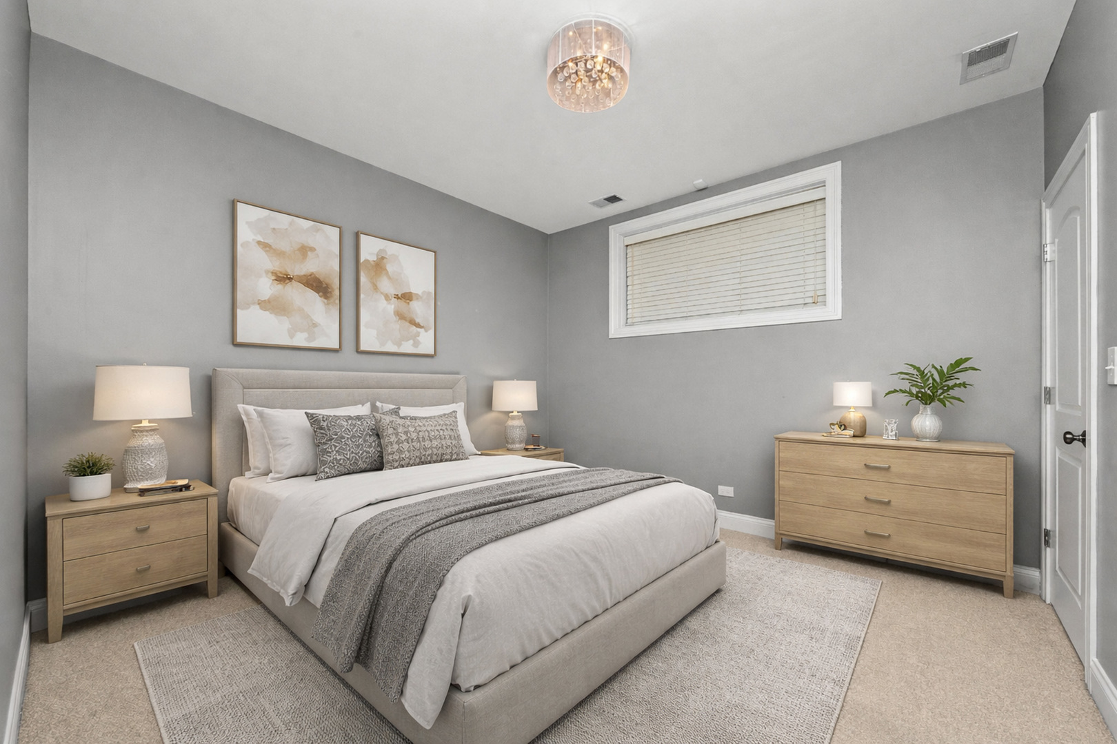 1116 W Hubbard Street Unit: 1E