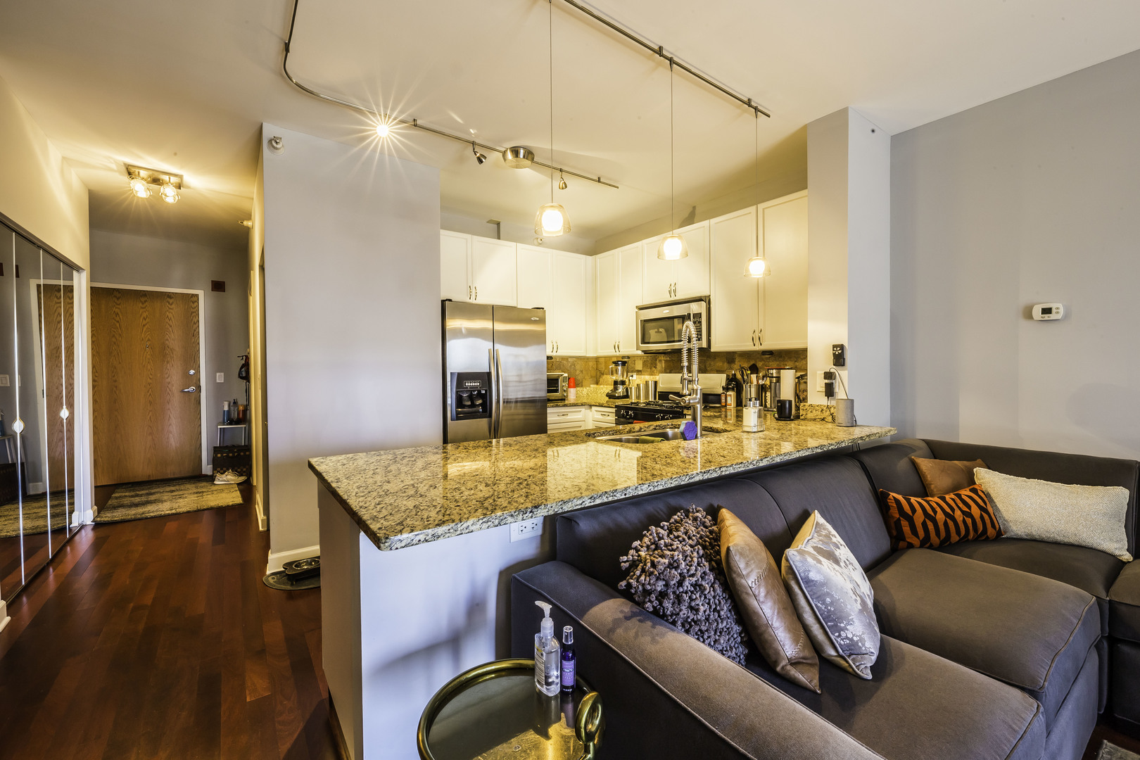 451 W Huron Street Unit: 1311