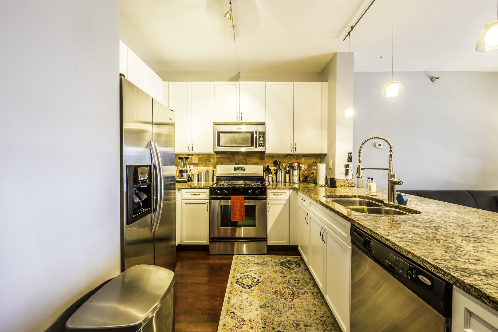 451 W Huron Street Unit: 1311