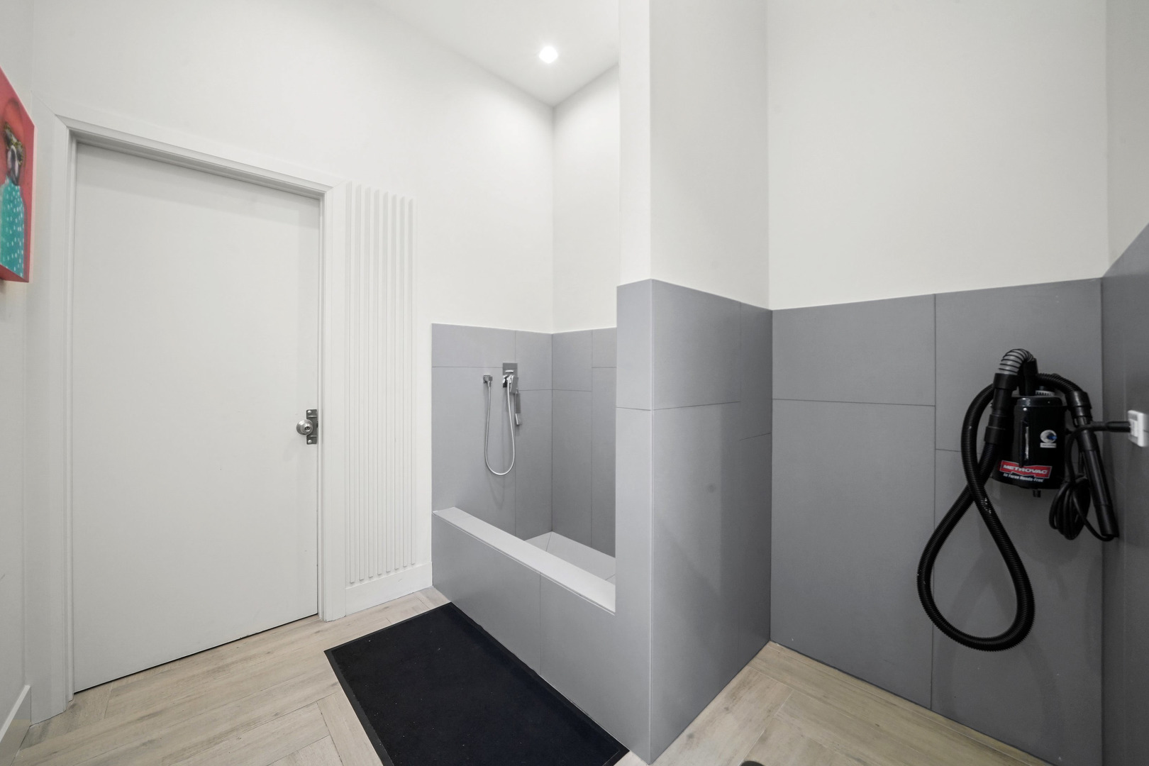 4232 W Belmont Avenue Unit: 2