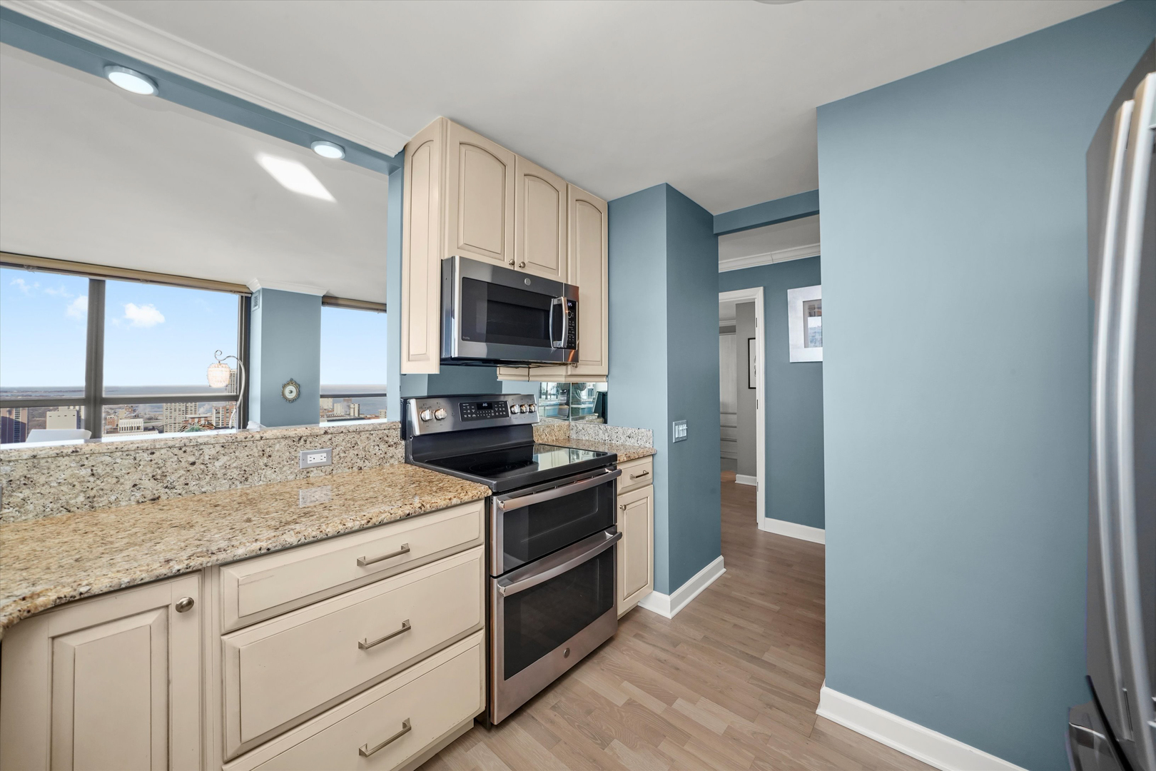 1030 N STATE Street Unit: 34B