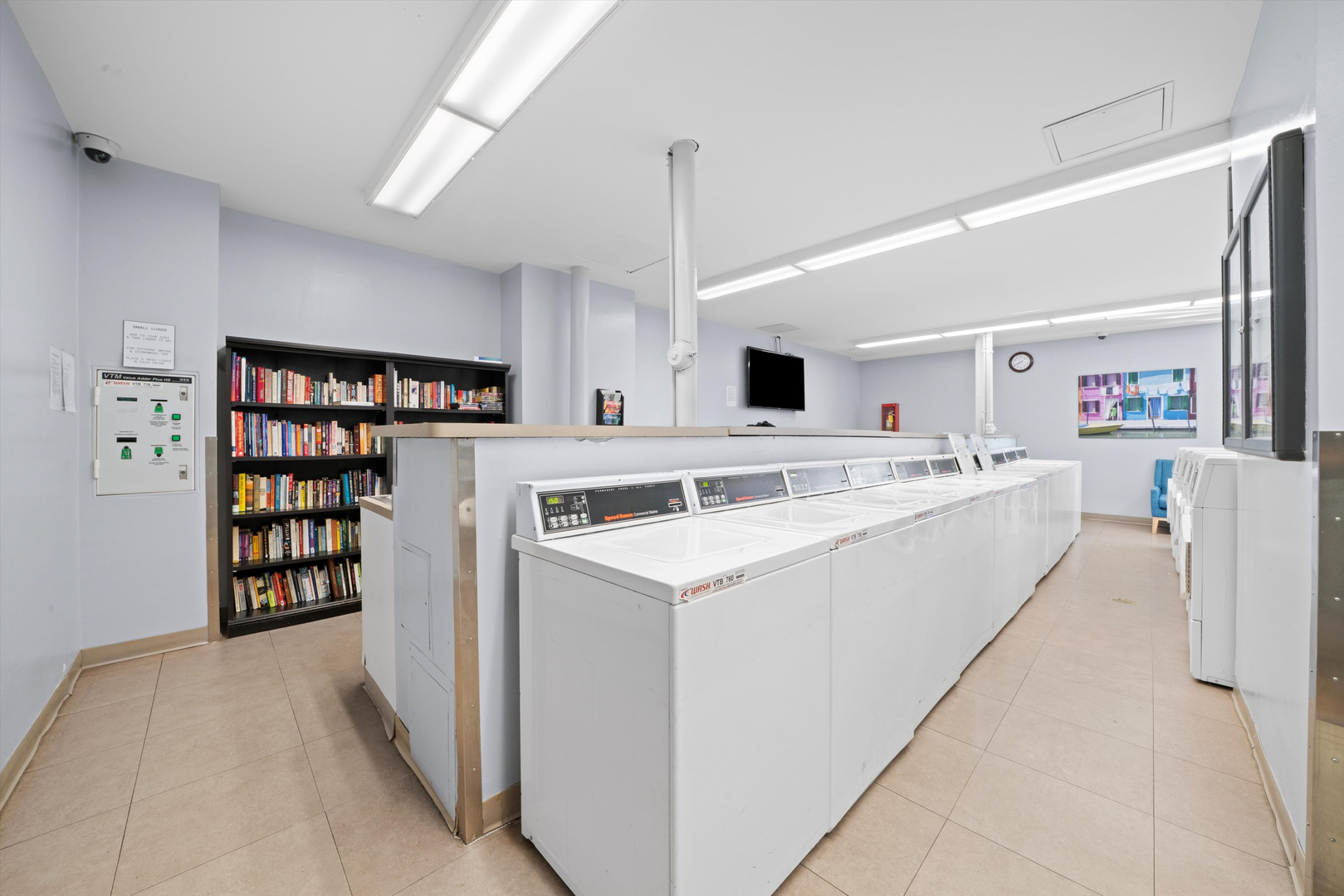 1030 N STATE Street Unit: 34B