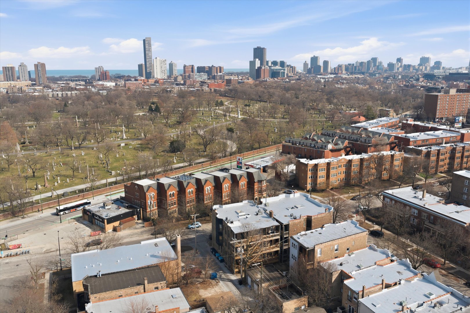 4110 N SOUTHPORT Avenue Unit: 2