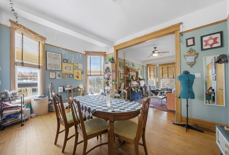 4110 N SOUTHPORT Avenue Unit: 2