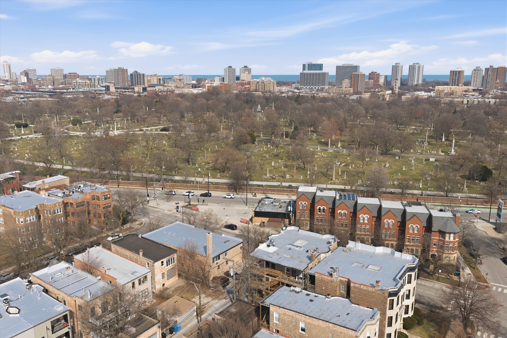 4110 N SOUTHPORT Avenue Unit: 2