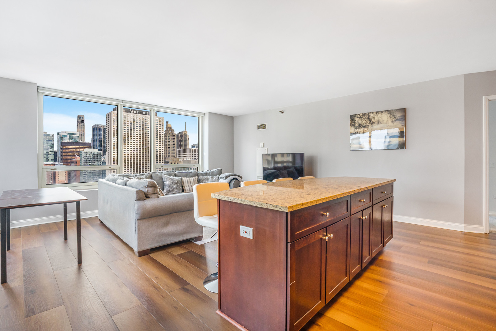 33 W Ontario Street Unit: 26A