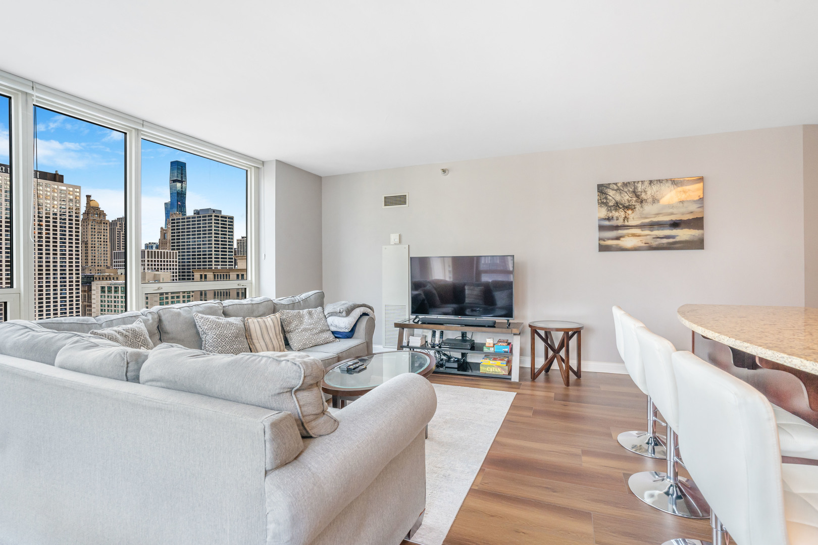 33 W Ontario Street Unit: 26A