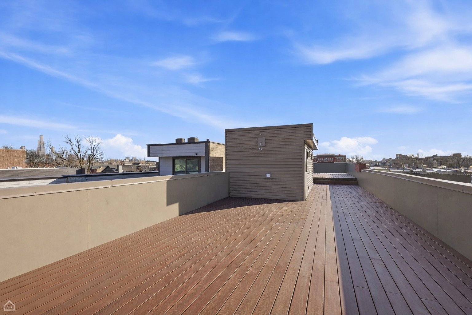 2234 W HURON Street