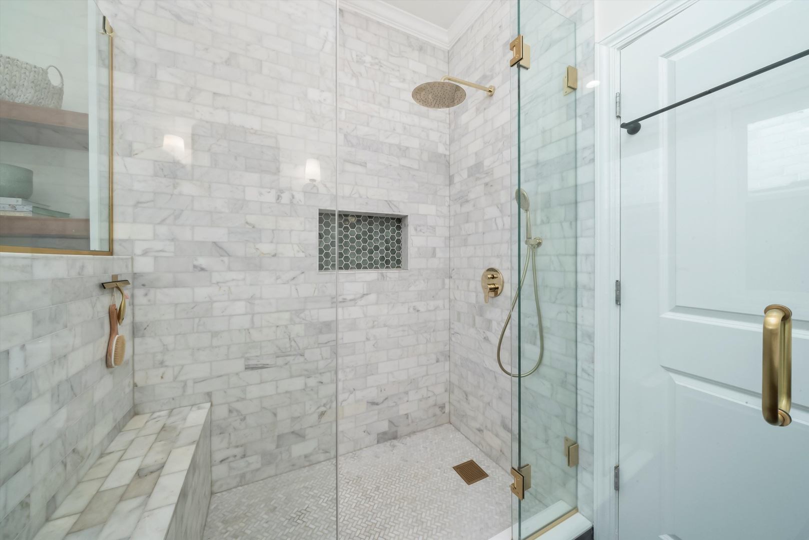 3647 N Damen Avenue Unit: 3