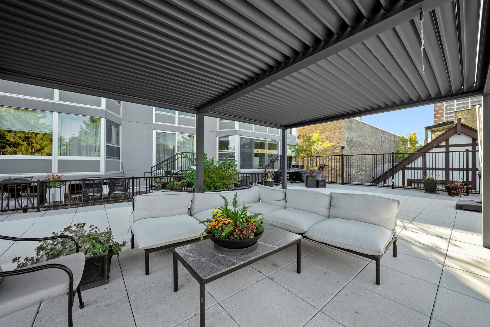 720 W Gordon Terrace Unit: 3B