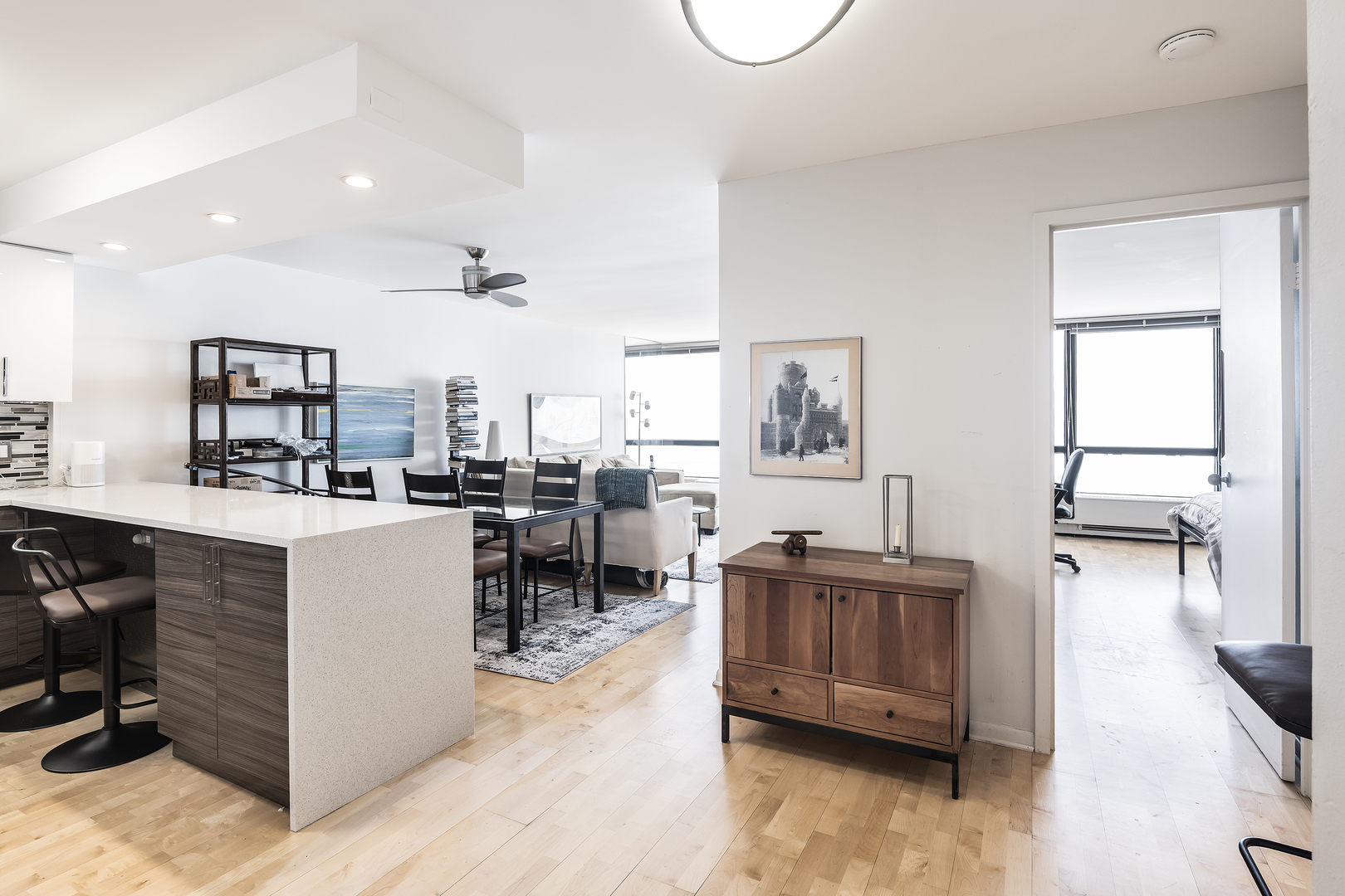 5415 N Sheridan Road Unit: 4802