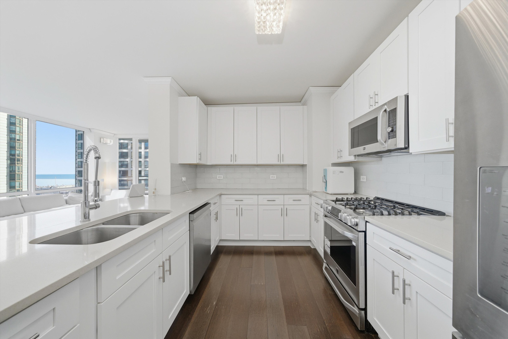 201 N Westshore Drive Unit: 1002