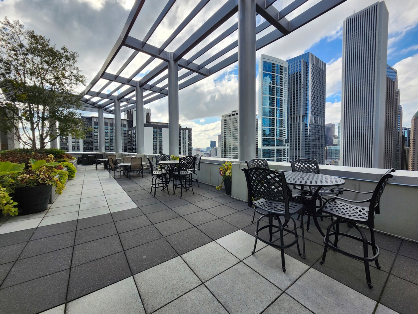 201 N Westshore Drive Unit: 1002