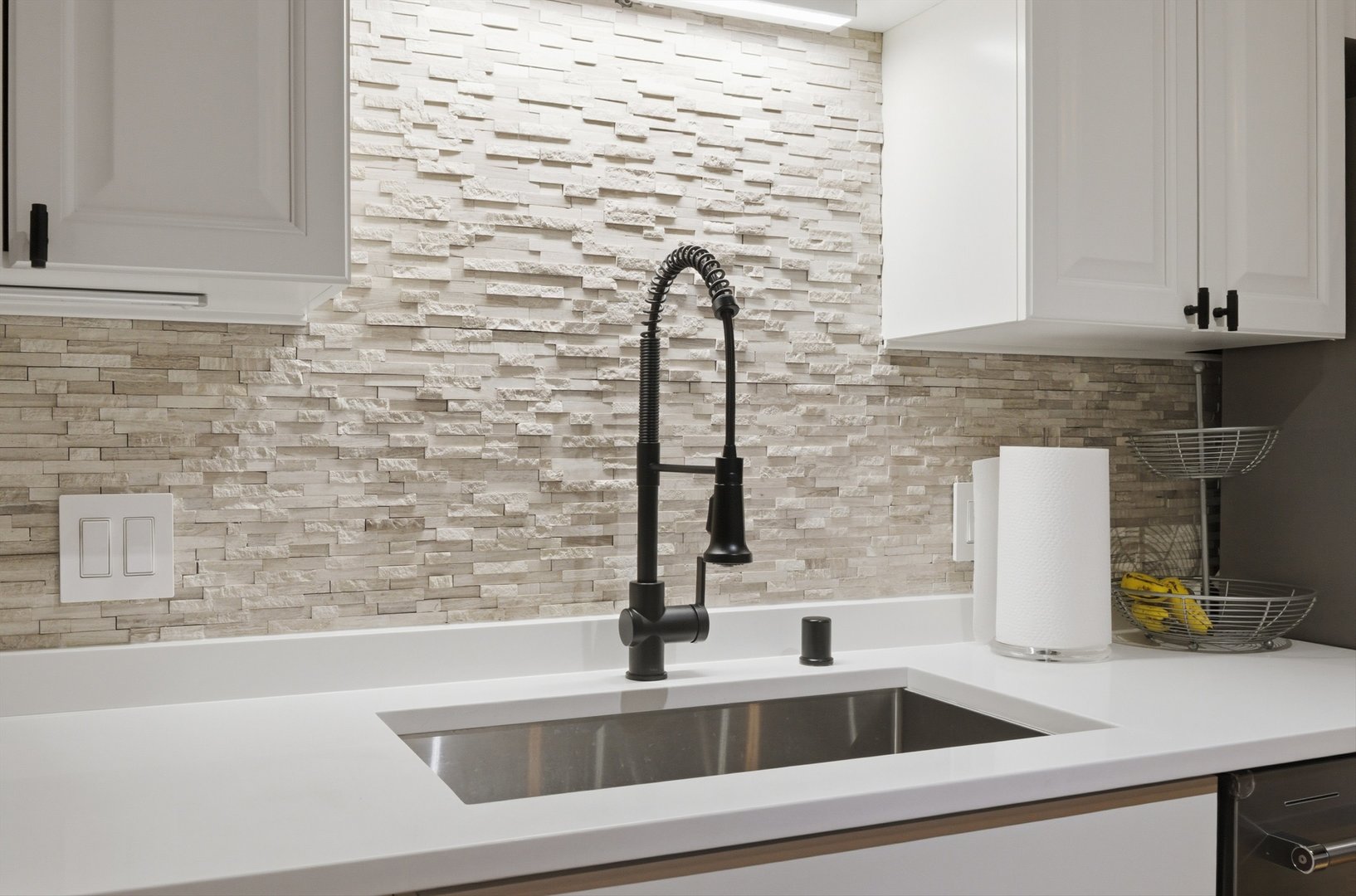 520 W HURON Street Unit: 314