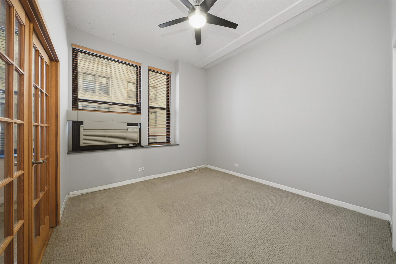 600 S Dearborn Street Unit: 311