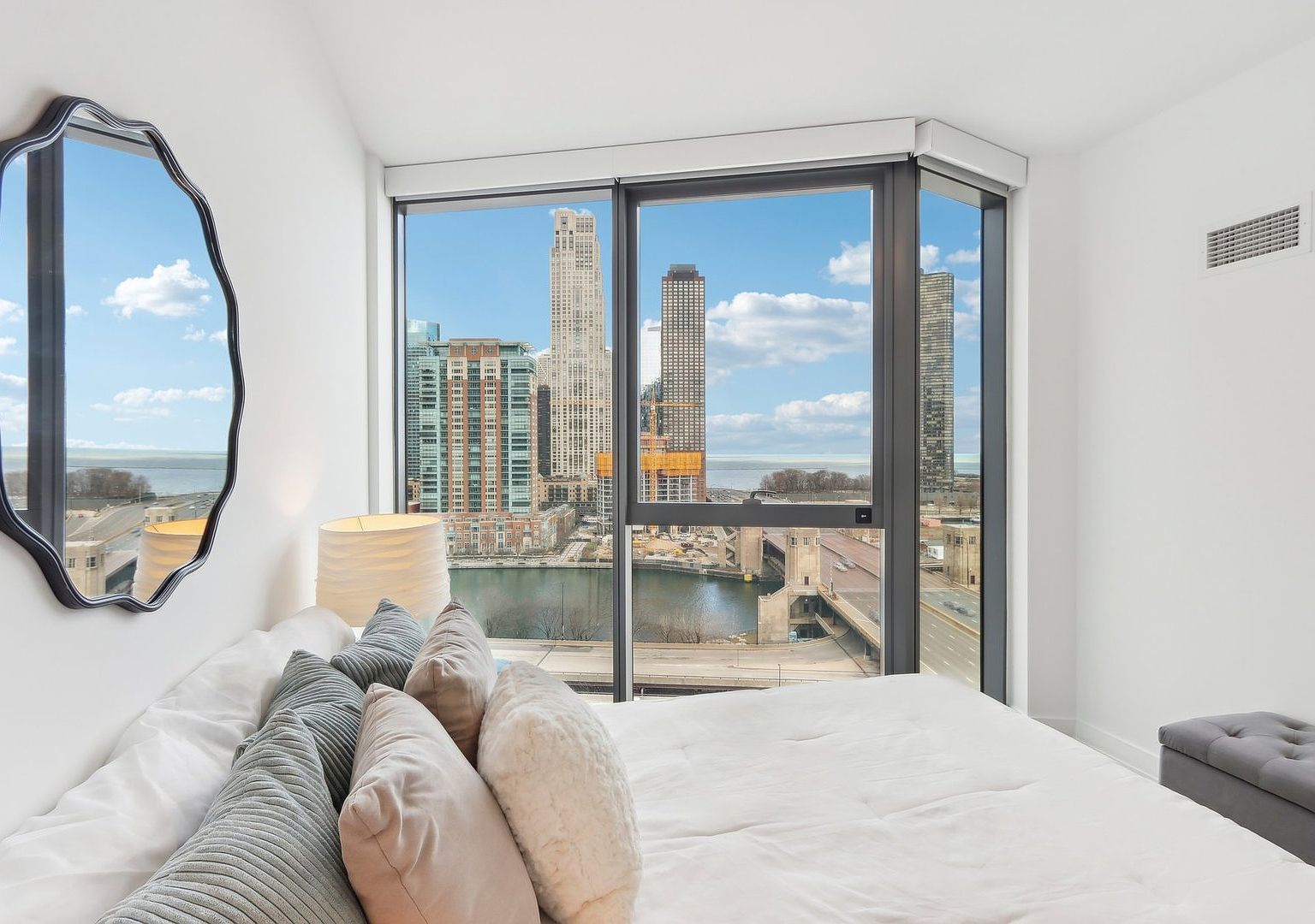 211 N Harbor Drive Unit: 408