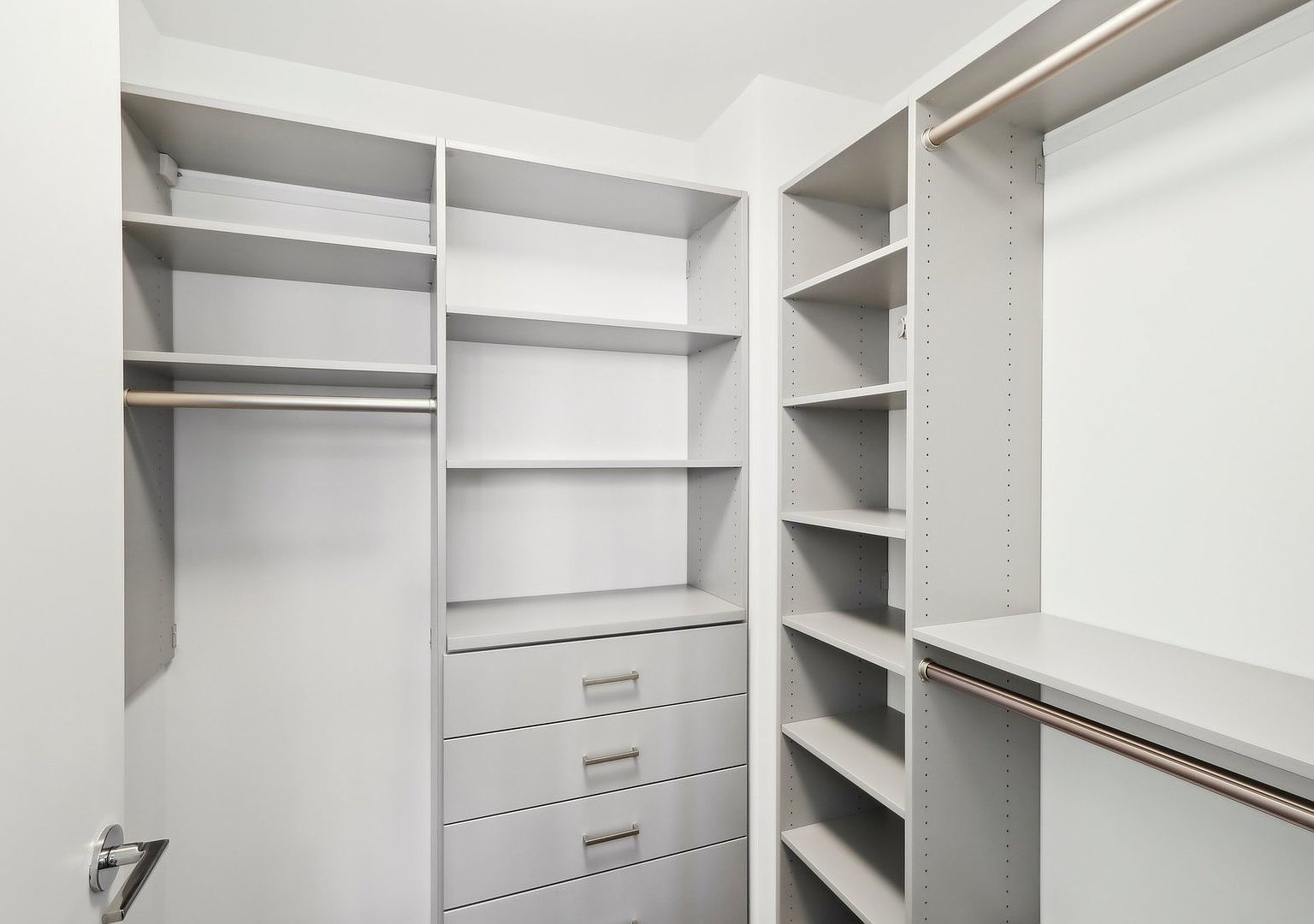 211 N Harbor Drive Unit: 408