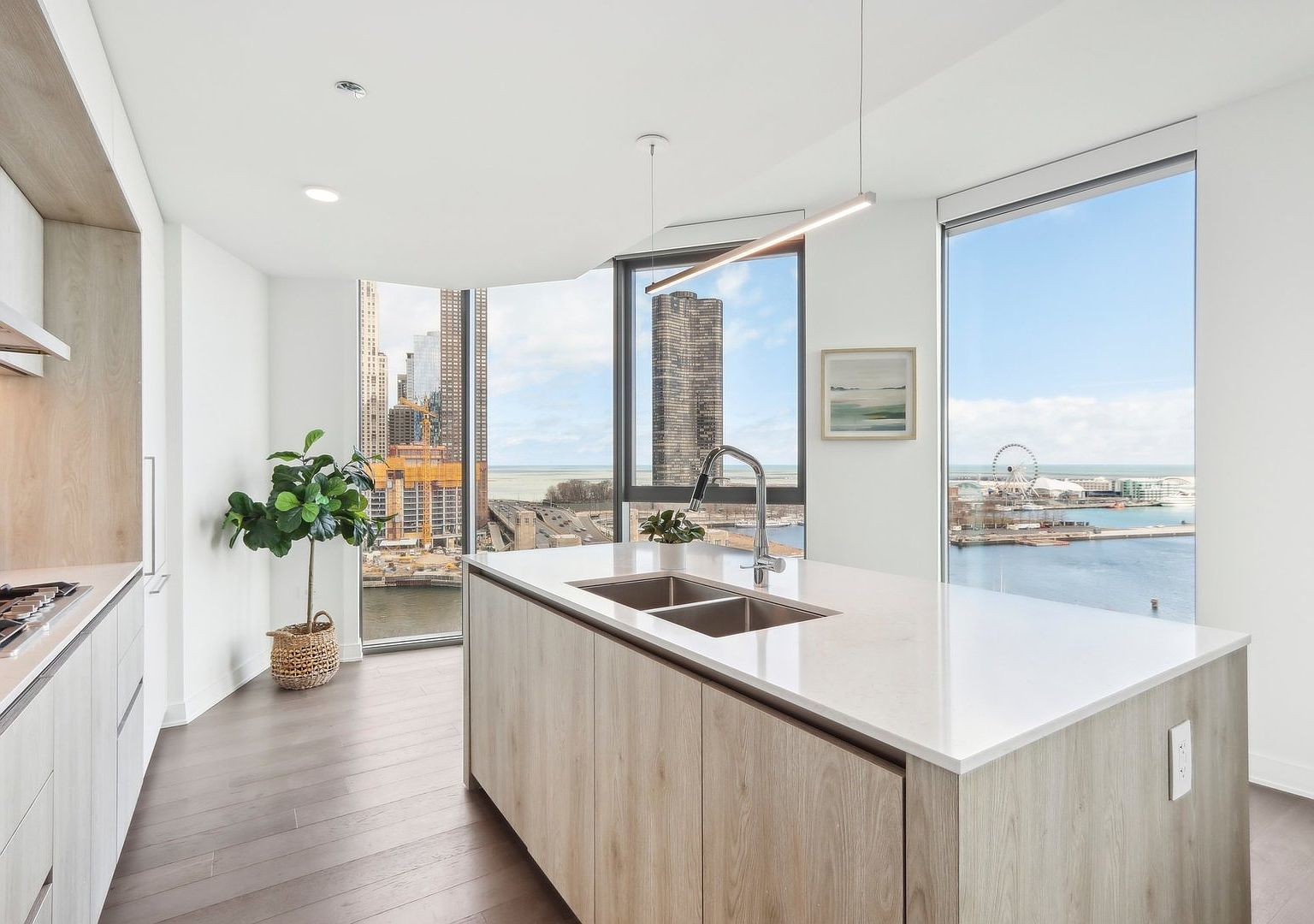 211 N Harbor Drive Unit: 408