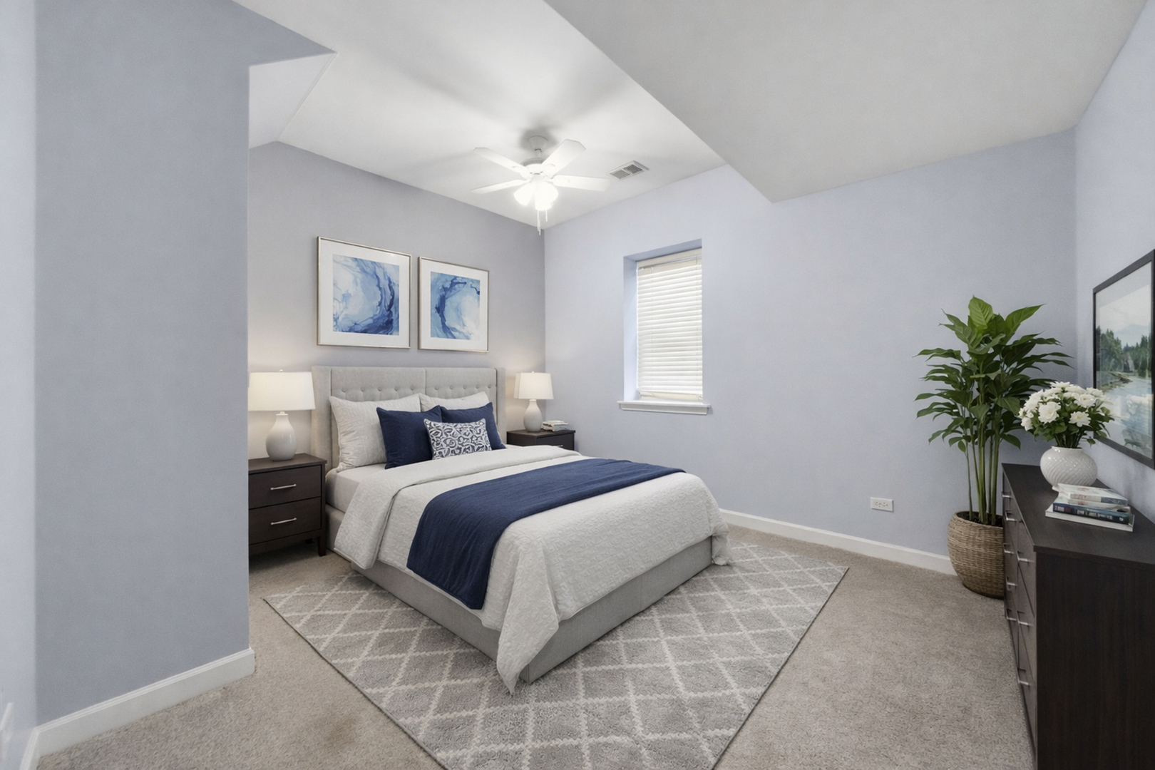 2504 W Balmoral Avenue Unit: 1D