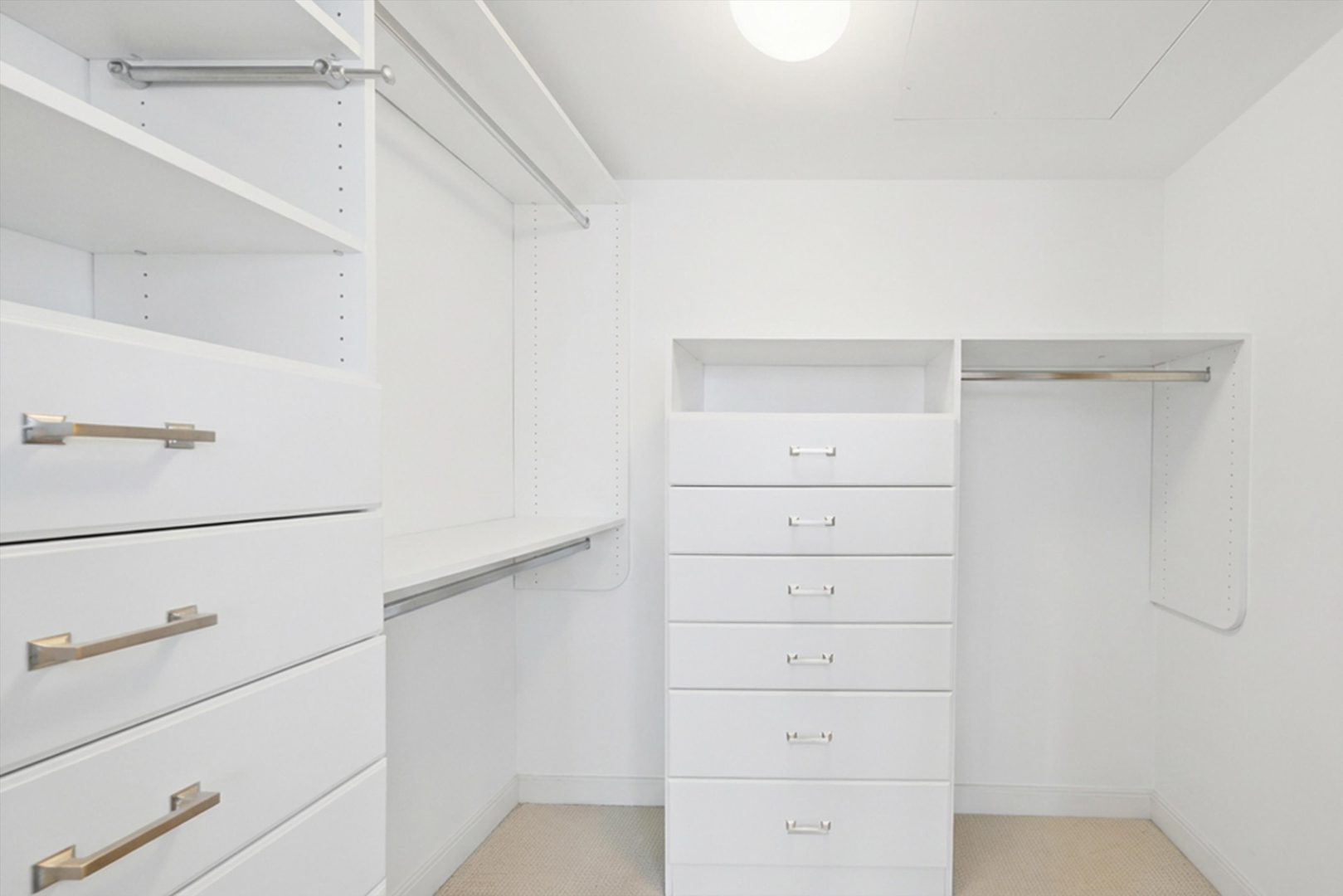 60 E Monroe Street Unit: 5304