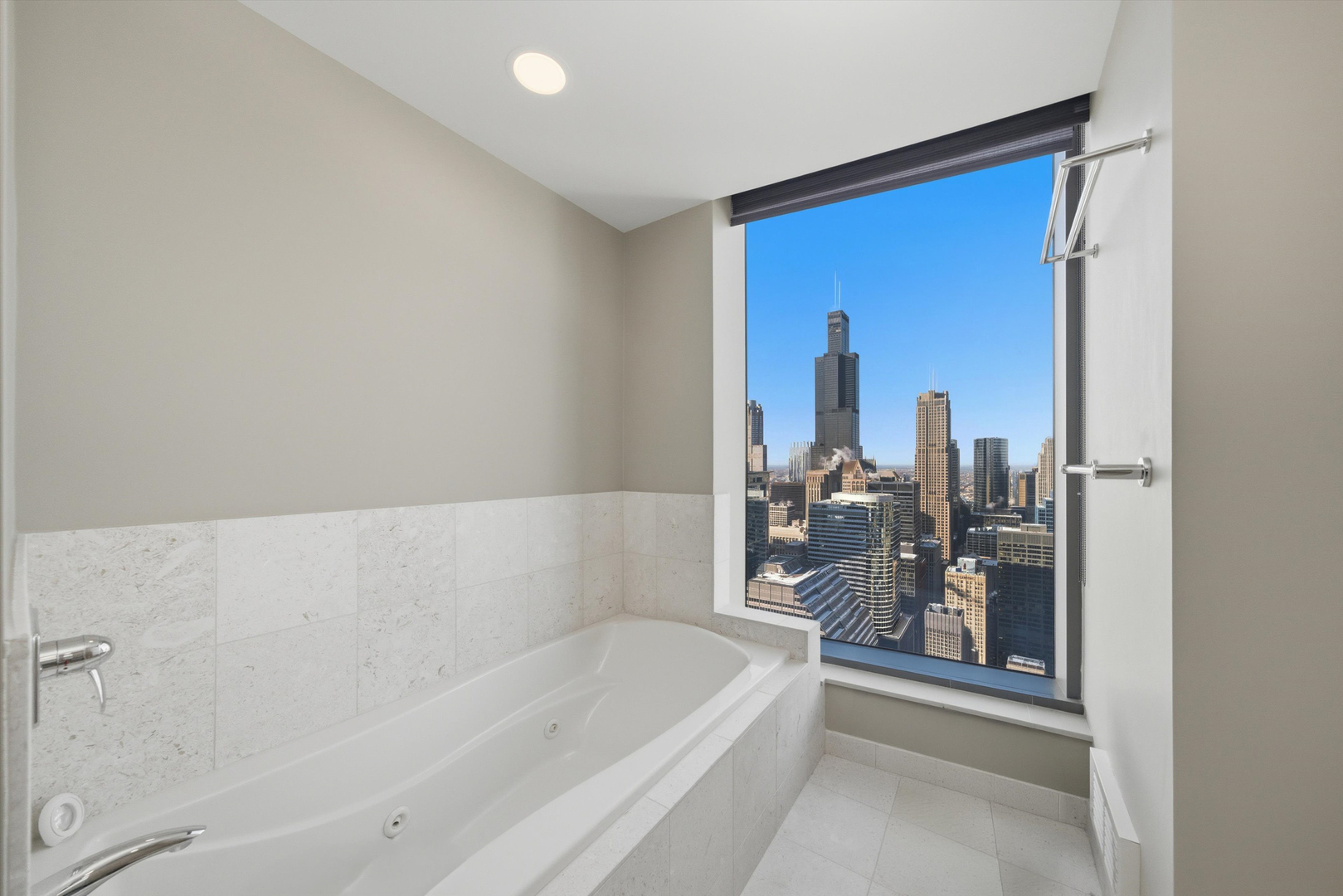 60 E Monroe Street Unit: 5304