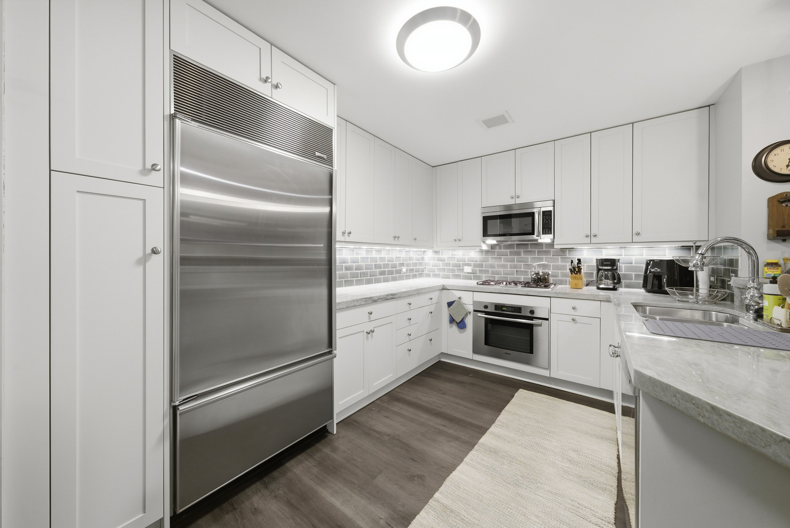 60 E Monroe Street Unit: 5304