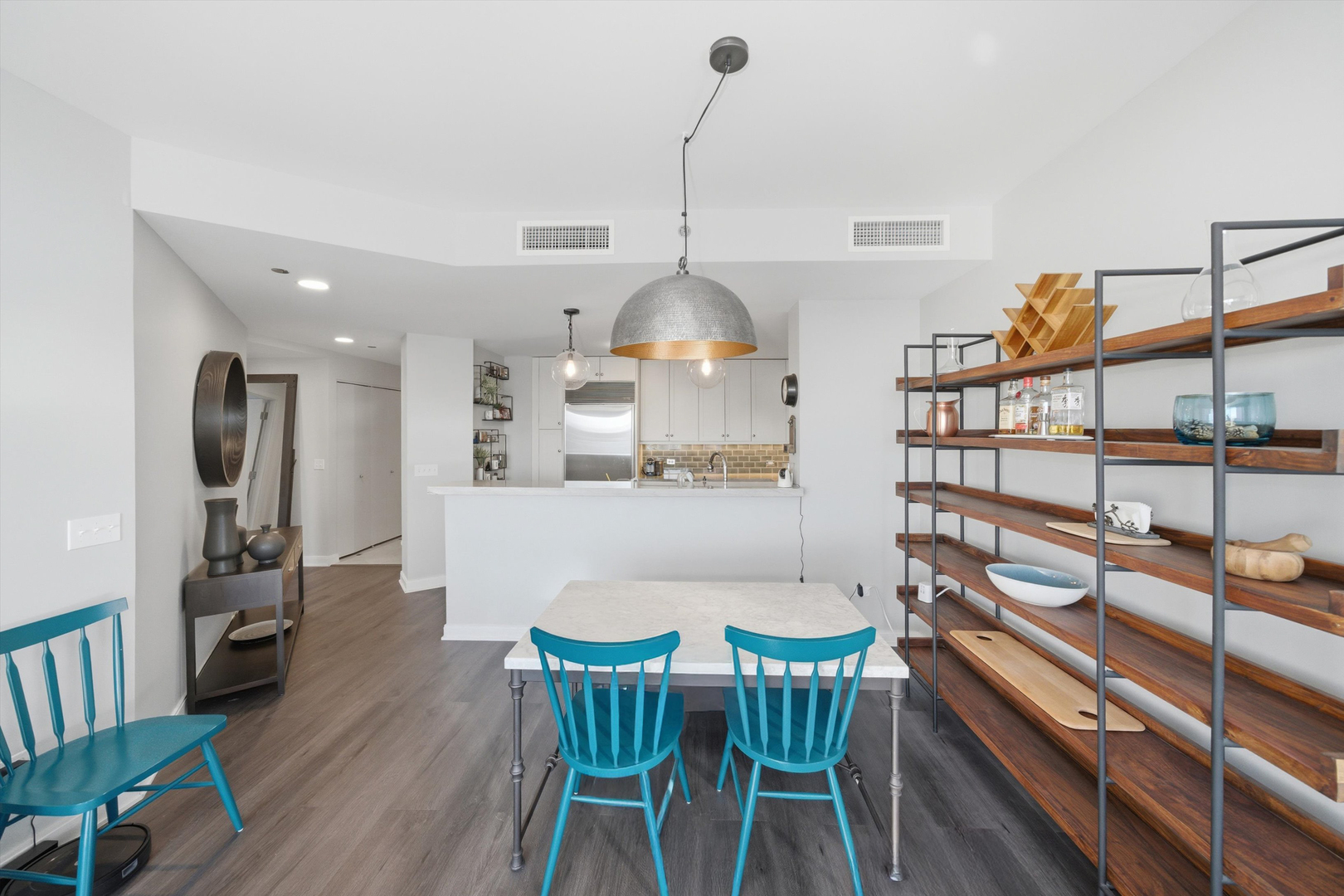 60 E Monroe Street Unit: 5304