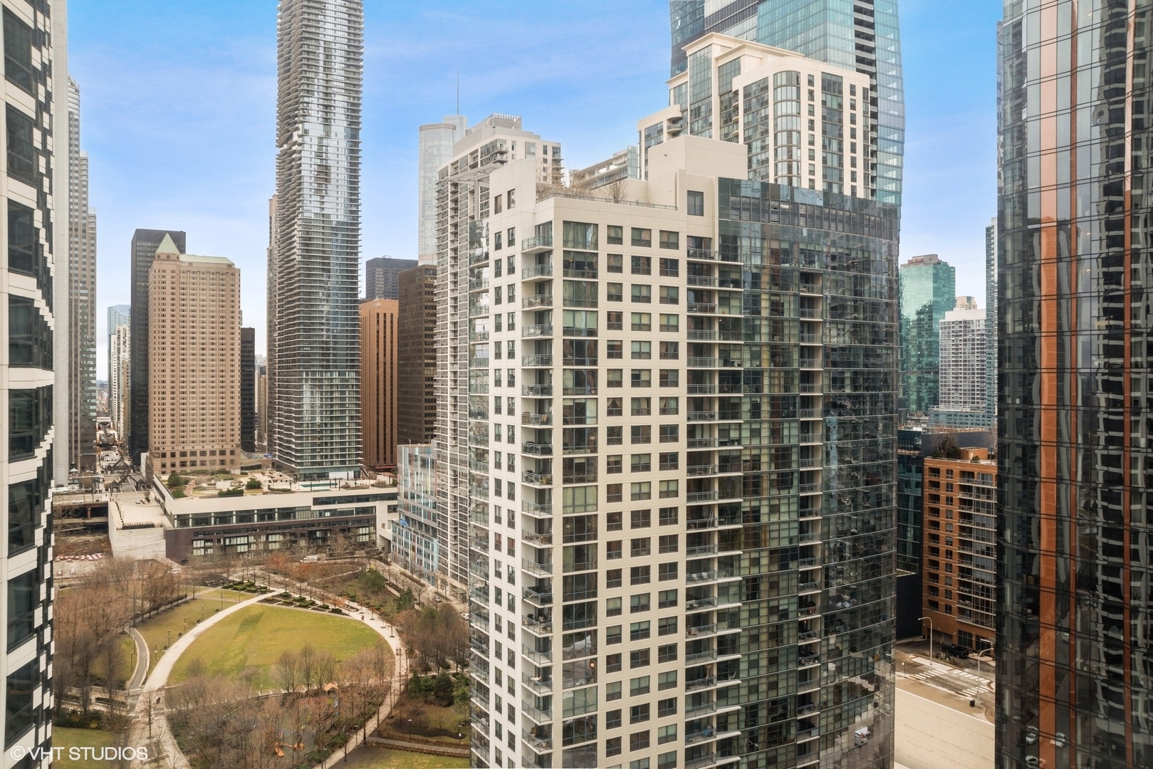 195 N HARBOR Drive Unit: 2307