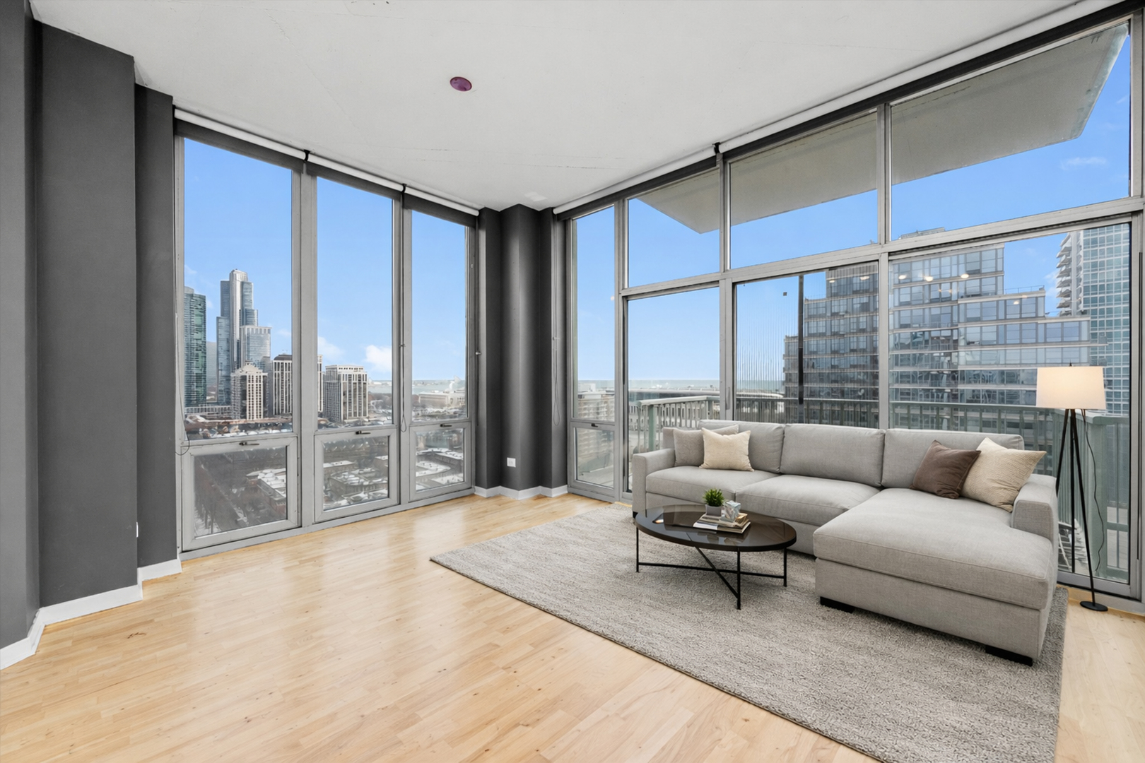 1600 S Indiana Avenue Unit: 1708