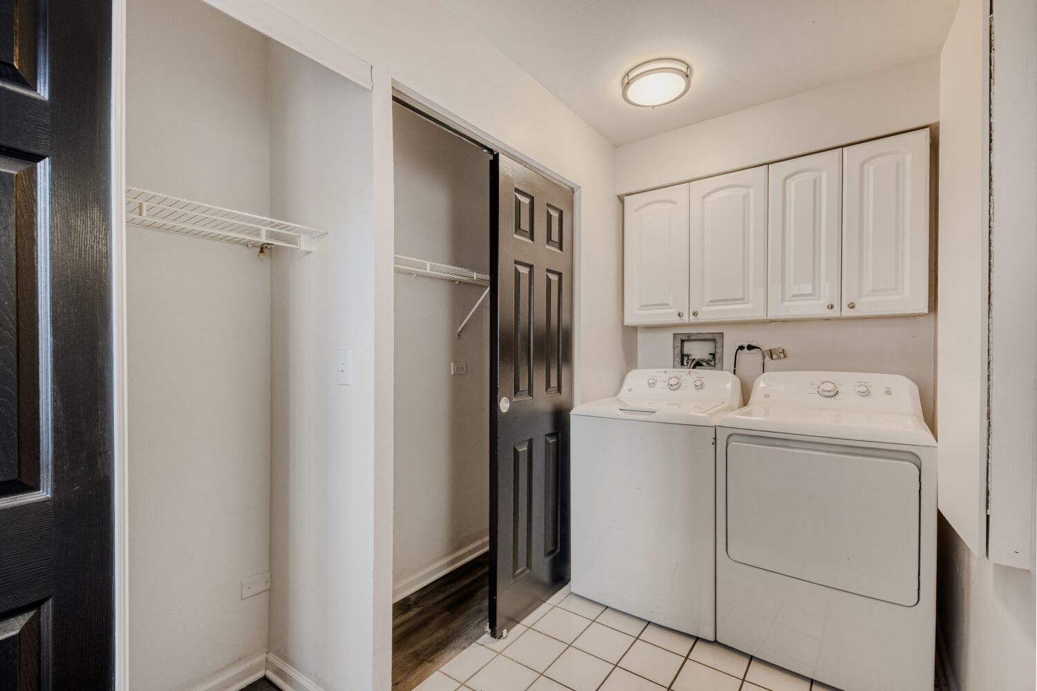 5400 N Sheridan Road Unit: 202