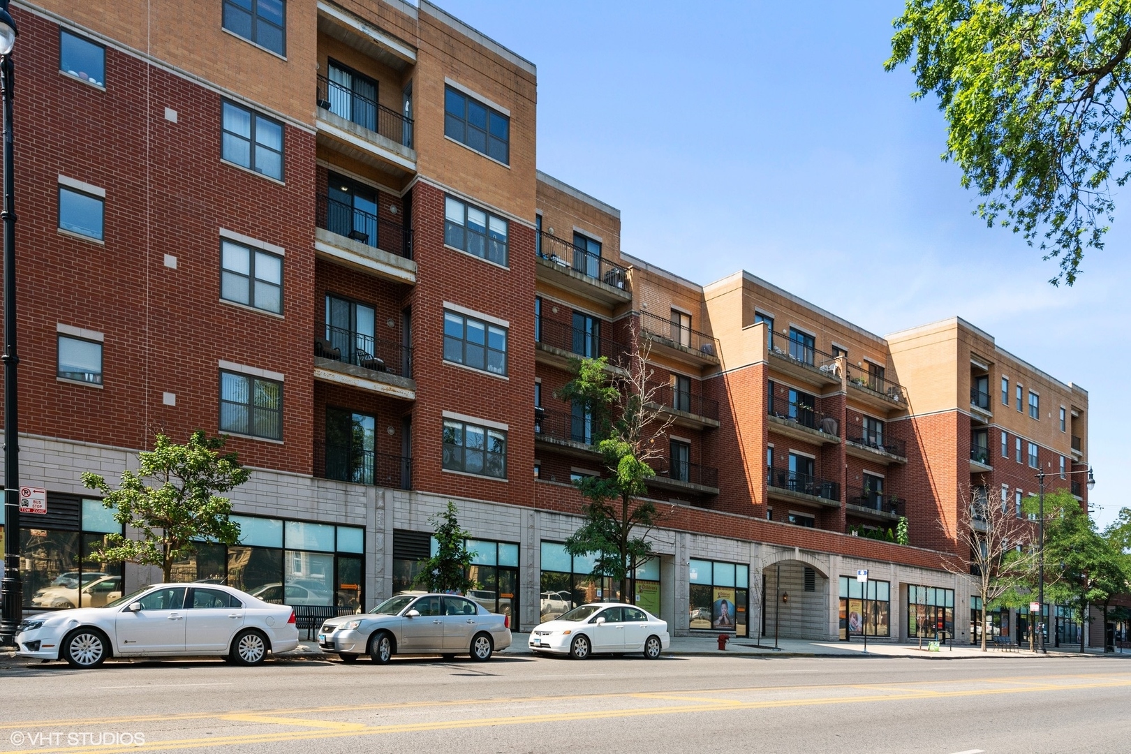 3125 W Fullerton Avenue Unit: 419