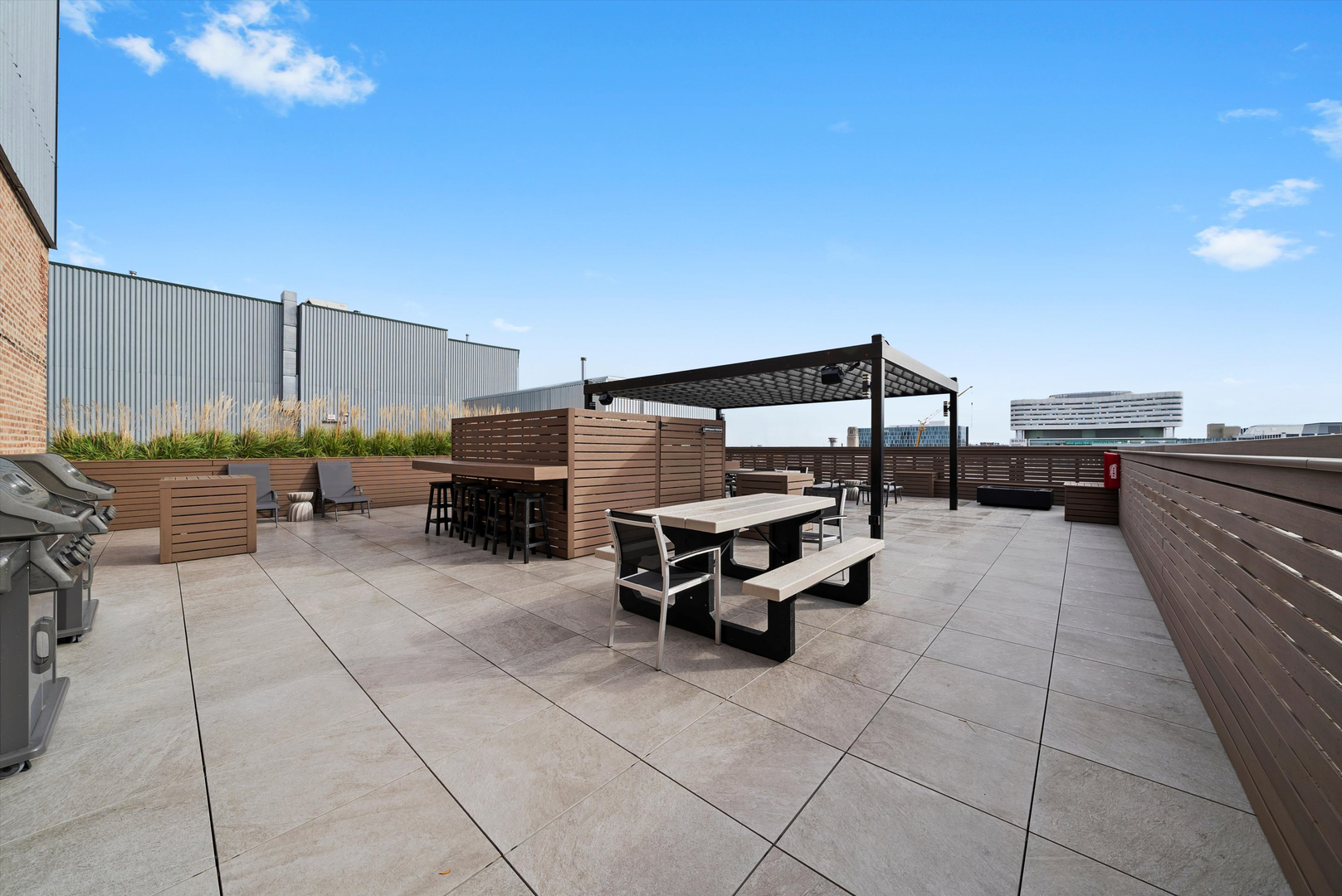 1645 W Ogden Avenue Unit: 702