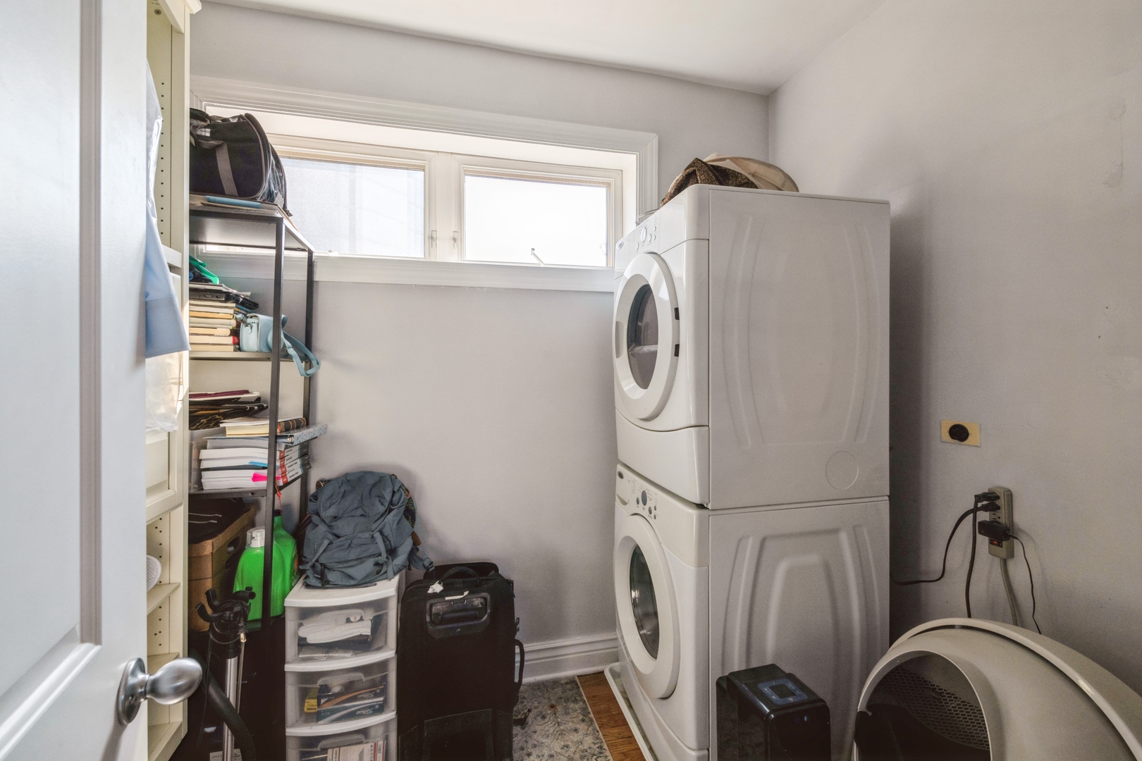 2711 W BELDEN Avenue Unit: 1