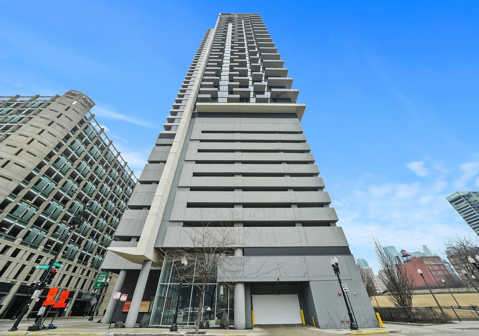 235 W Van Buren Street Unit: 3315