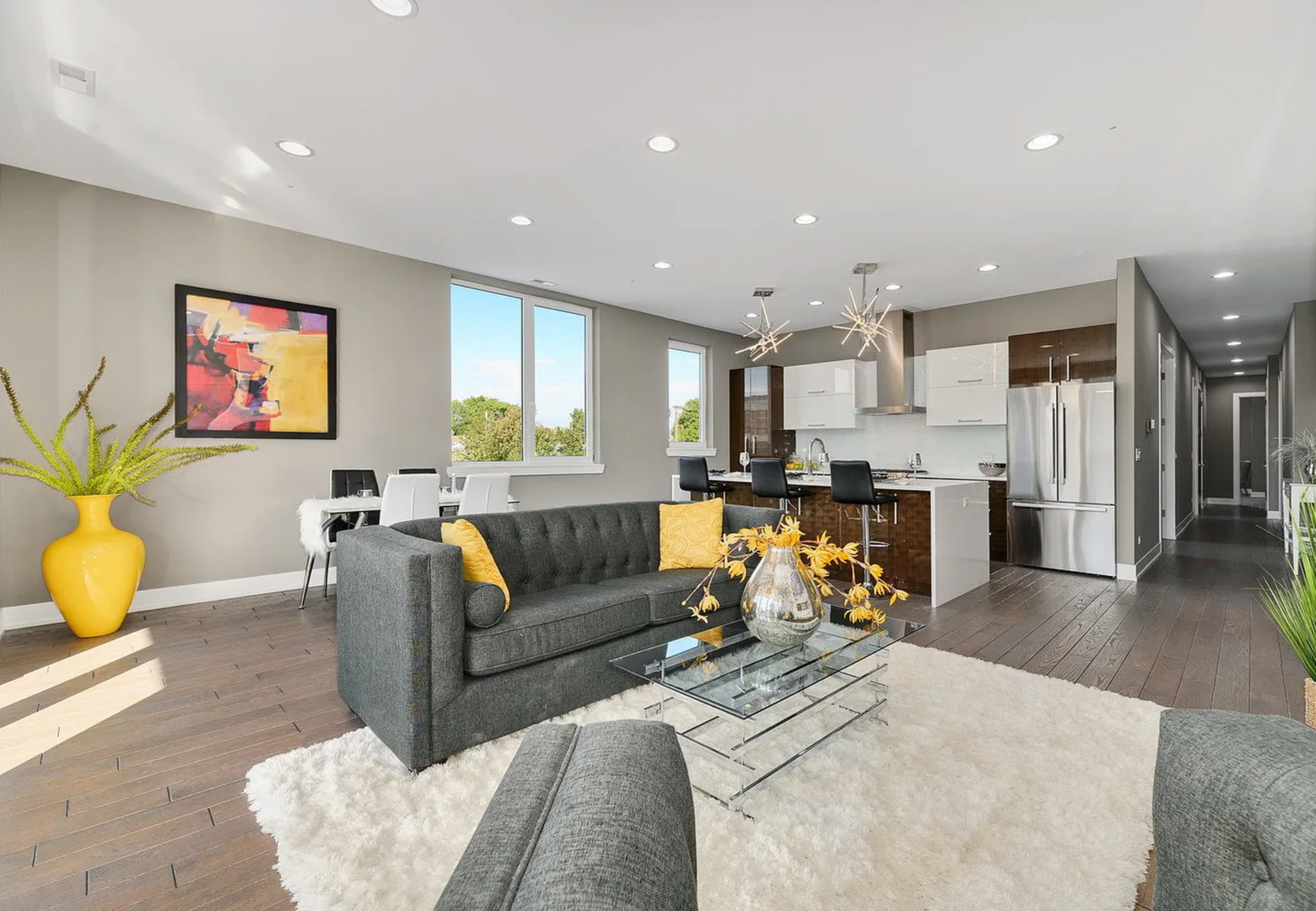 2444 W Irving Park Road Unit: 2E